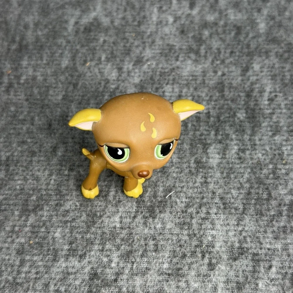Hasbro‎ Littlest Pet Shop Greyhound #507 Brown Mini Figure LPS Toy Collectible